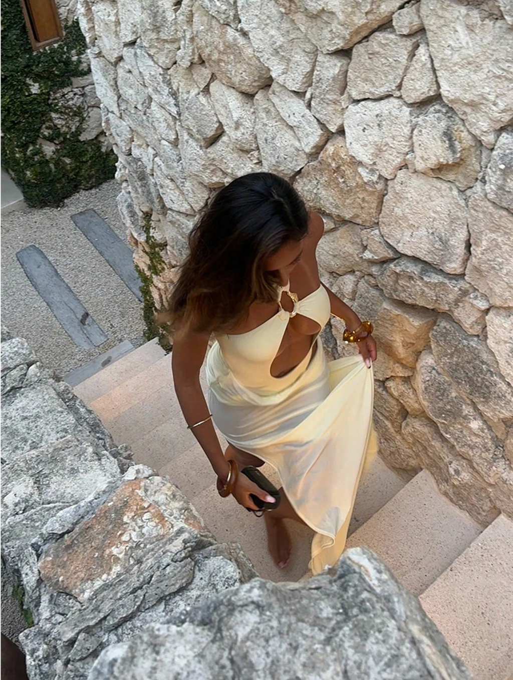 Set „Sands of Serenity” – Costum de Baie Cut-Out & Fustă Maxi